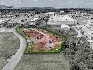 1201 NW 40th St, Lawton, OK 73505