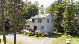 489 Magic Cir, Londonderry, VT 05148