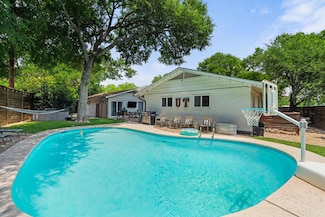 4107 Circletree Loop, Austin, TX 78731
