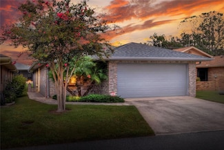663 Jamaica Cir, Lakeland, FL 33803