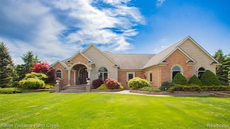 72755 Solanus Dr, Bruce Township, MI 48065