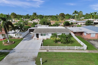 5769 Albert Rd, West Palm Beach, FL 33415