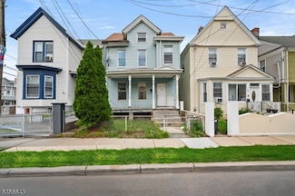 52 Lincoln St, Passaic, NJ 07055