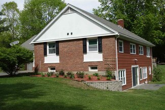 1207 Halladay Rd, Middlebury, VT 05753