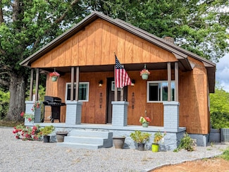 2991 Brad Deal Rd, Valdese, NC 28690