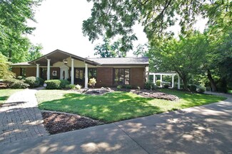 3400 Riverview Ct, Godfrey, IL 62035