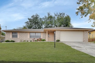 955 W 9th St, Deltona, FL 32725