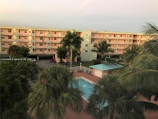 1655 W 44th Place Unit 225, Hialeah, FL 33012