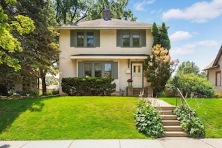 1890 Fairmount Ave, Saint Paul, MN 55105