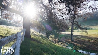 4535 Elwood Rd, Sanger, CA 93657