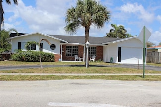 1011 SE 12th Ave, Deerfield Beach, FL 33441