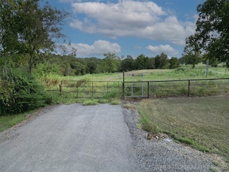 200 Hickory Loop, Arpelar, OK 74501