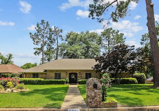 3301 Shadow Glen Cir, Tyler, TX 75707