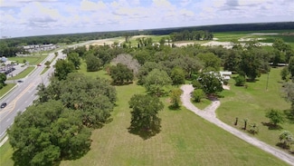 24206 Doc Karelas Dr, Newberry, FL 32669