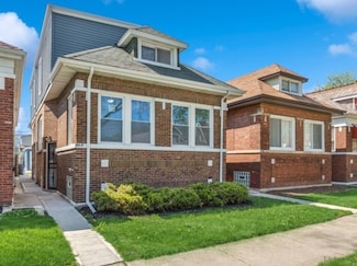 8610 S Aberdeen St, Chicago, IL 60620