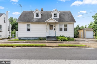 68 E Harmony St, Penns Grove, NJ 08069