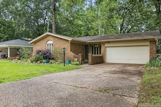 3 Kordsmeier Ct, Little Rock, AR 72205