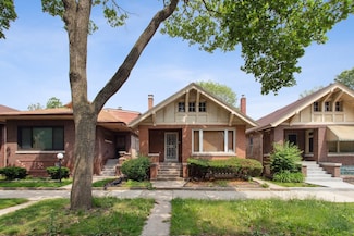 7645 S Cornell Ave, Chicago, IL 60649