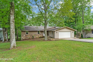 116 Greenwood Rd, Crossville, TN 38558