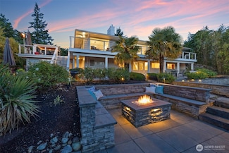 1505 E Horizon Dr, Mukilteo, WA 98275