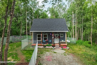 13654 Constitution Dr, Knik River, AK 99645