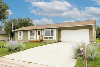 4215 Sunnyside Dr, La Crosse, WI 54601