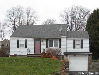 215 Westfall Dr, Syracuse, NY 13219