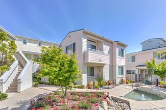 1066 41st Ave Unit D203, Capitola, CA 95010