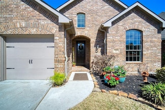 203 N Vershire Cir, Magnolia, TX 77354