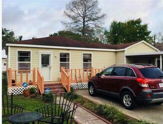 207 Macon Rd, Lafayette, LA 70506