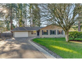 1800 SE River Glen Ct, Milwaukie, OR 97267