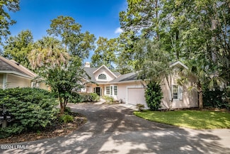 724 N Reeve Rd, Saint Helena Island, SC 29920