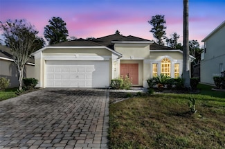 4700 Cumbrian Lakes Dr, Kissimmee, FL 34746