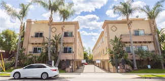 16420 Kittridge St Unit 6, Van Nuys, CA 91406