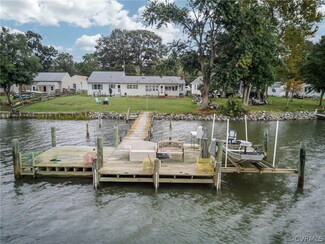 504 Shore Dr, Hartfield, VA 23071