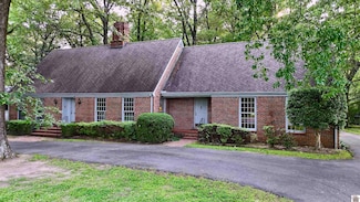 2031 Natchez Ln, Paducah, KY 42001