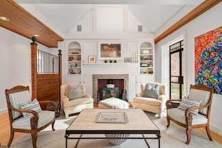 164 Forest St, Sherborn, MA 01770