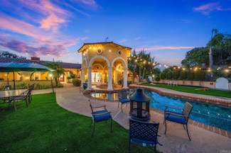 817 Tumbleweed Ln, Fallbrook, CA 92028