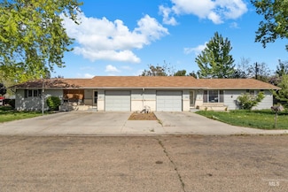 3015 S Ohio Ave, Caldwell, ID 83605