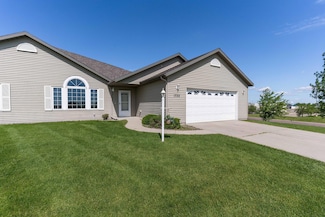 1722 Aspenwood Trail, Fergus Falls, MN 56537