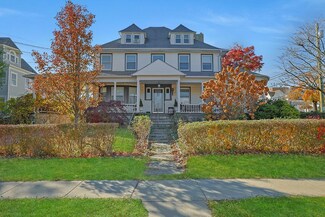 127 Woodland Ave, New Rochelle, NY 10805