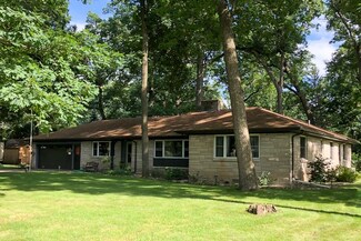 242 David St, South Bend, IN 46637