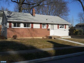 636 Springfield Ave, Folsom, PA 19033
