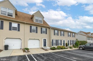 6324 Darlington Dr, Harrisburg, PA 17112