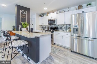 9720 Lake Pointe Ct Unit 101, Upper Marlboro, MD 20774
