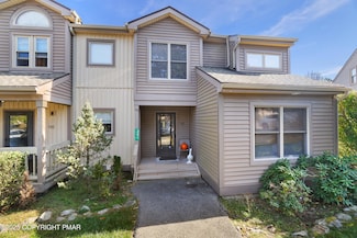 301 Northslope II Rd, East Stroudsburg, PA 18302