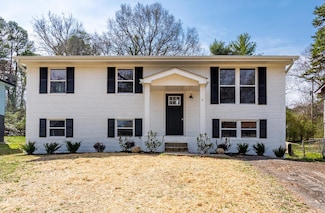1422 Carousel Rd, Chattanooga, TN 37411