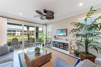 6948 Avalon Cir Unit 604, Naples, FL 34112