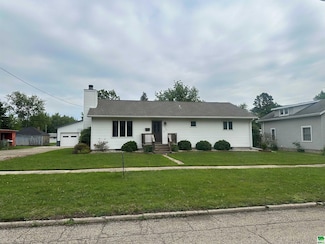 520 1st St SE, Hartley, IA 51346