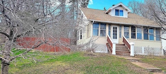 301 Snively Rd, Duluth, MN 55803